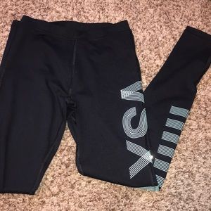 Victoria’s Secret Sport Leggings